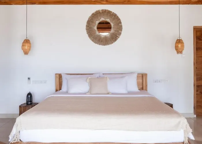 Jonggi - 2br Luxury Pool 別荘 ウルワツ